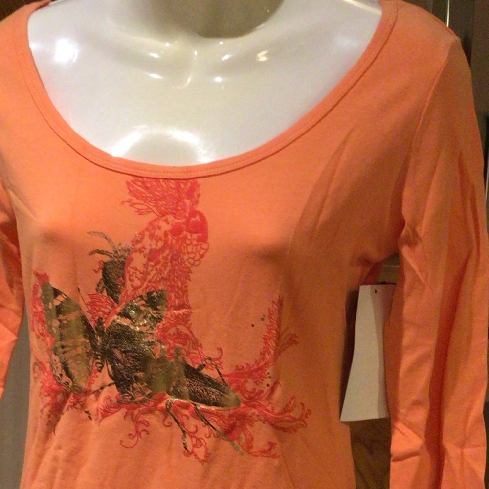 ⬇️price drop Coral/orange long sleeve tee shirt